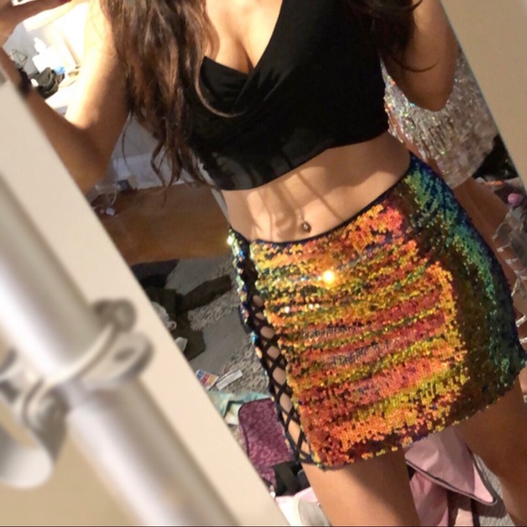 Forever 21 Criss Cross Panel Sequin Mini Skirt - Picture 8 of 8